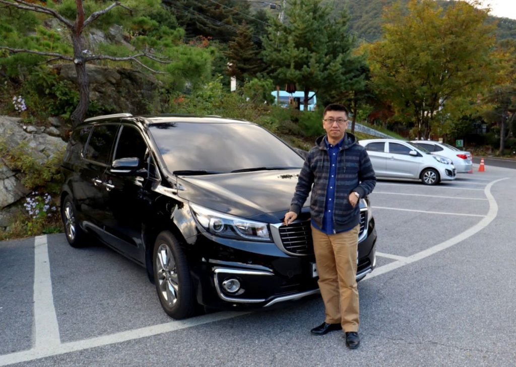 Our Driver and Luxurious Vehicle for our Nami Island Day Tour through Klook