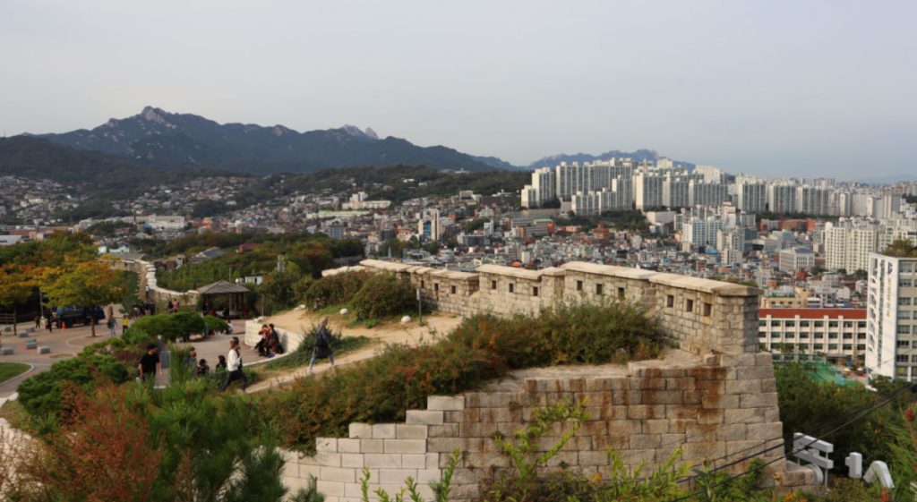 Views over Seoul from Naksan Park